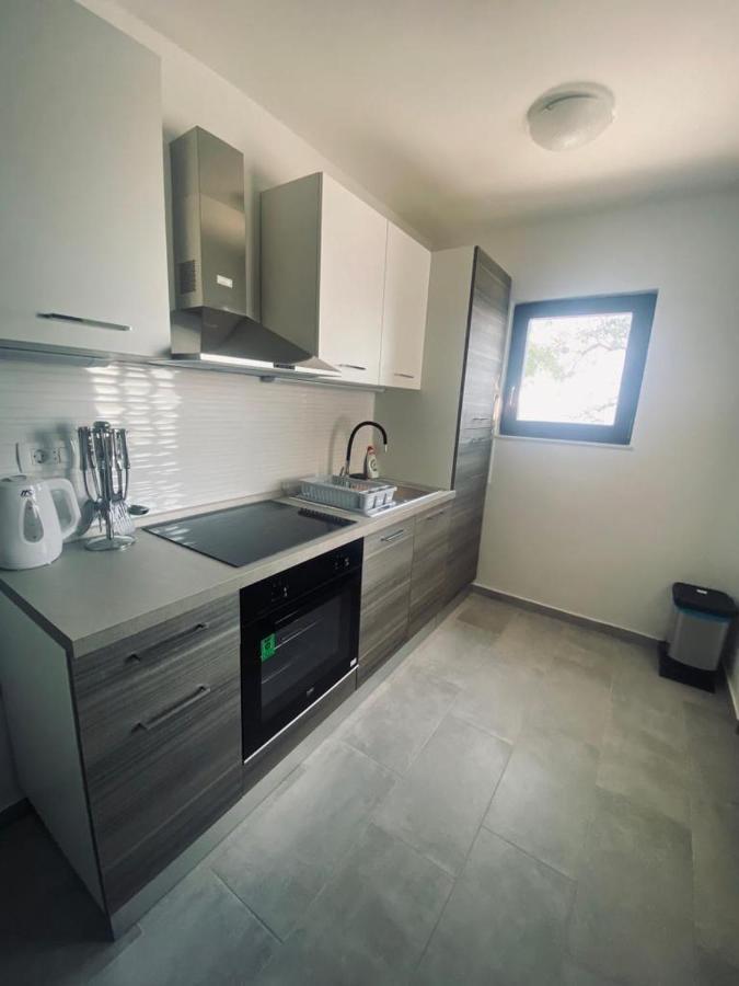 Apartmani Mila 스타리그라드 파클레니차 외부 사진