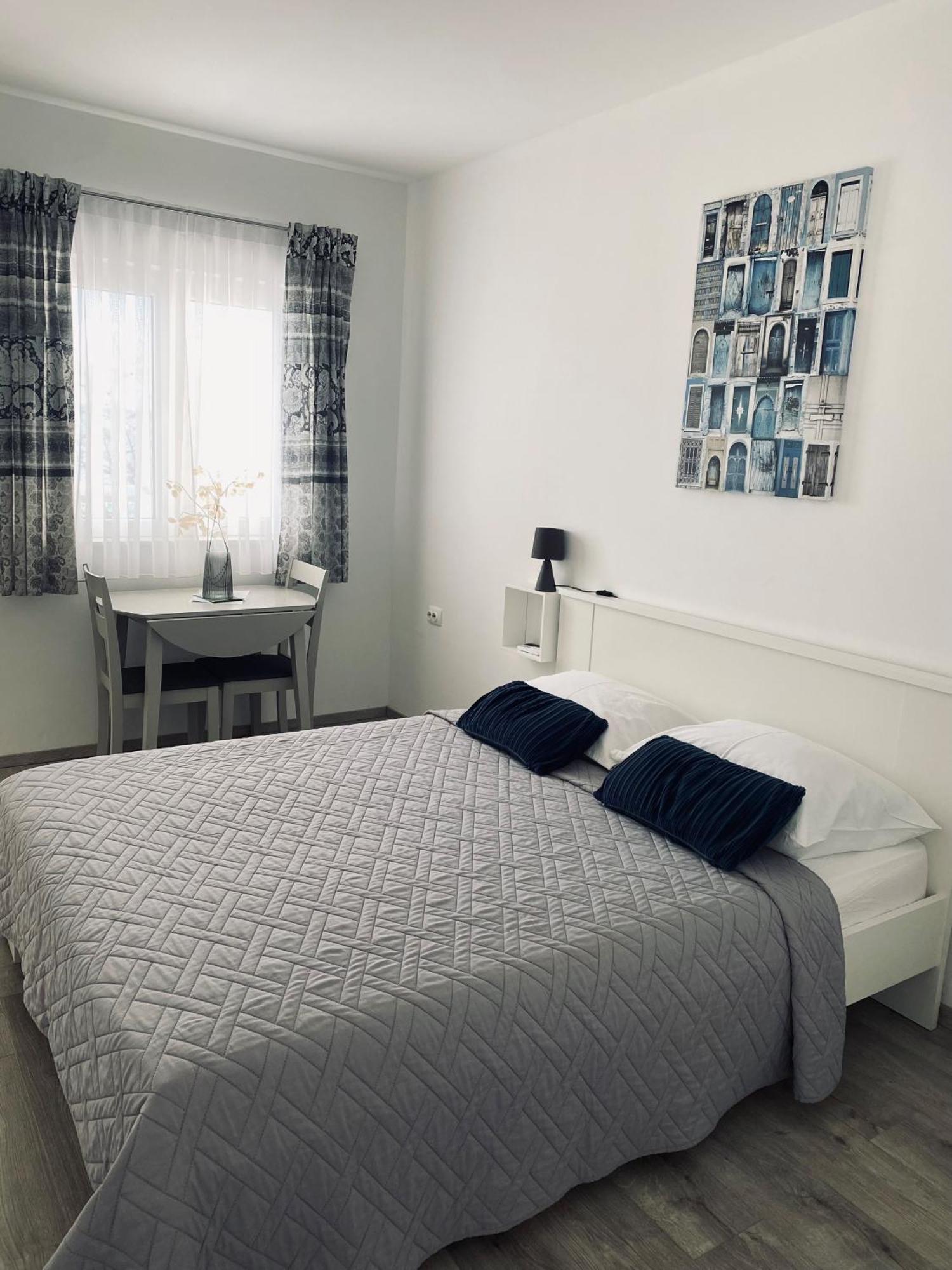 Apartmani Mila 스타리그라드 파클레니차 외부 사진