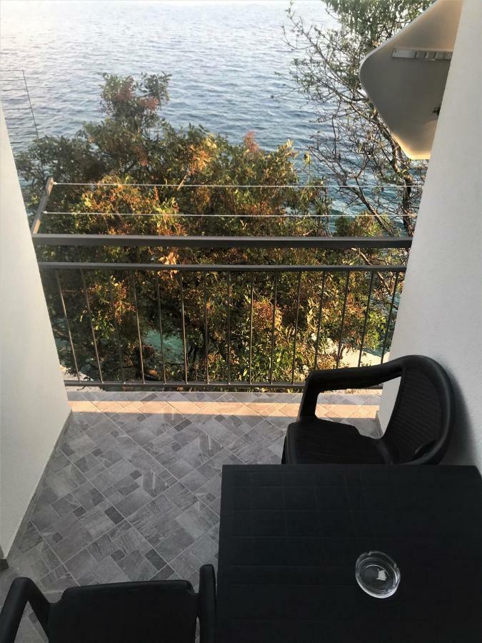 Apartmani Mila 스타리그라드 파클레니차 외부 사진